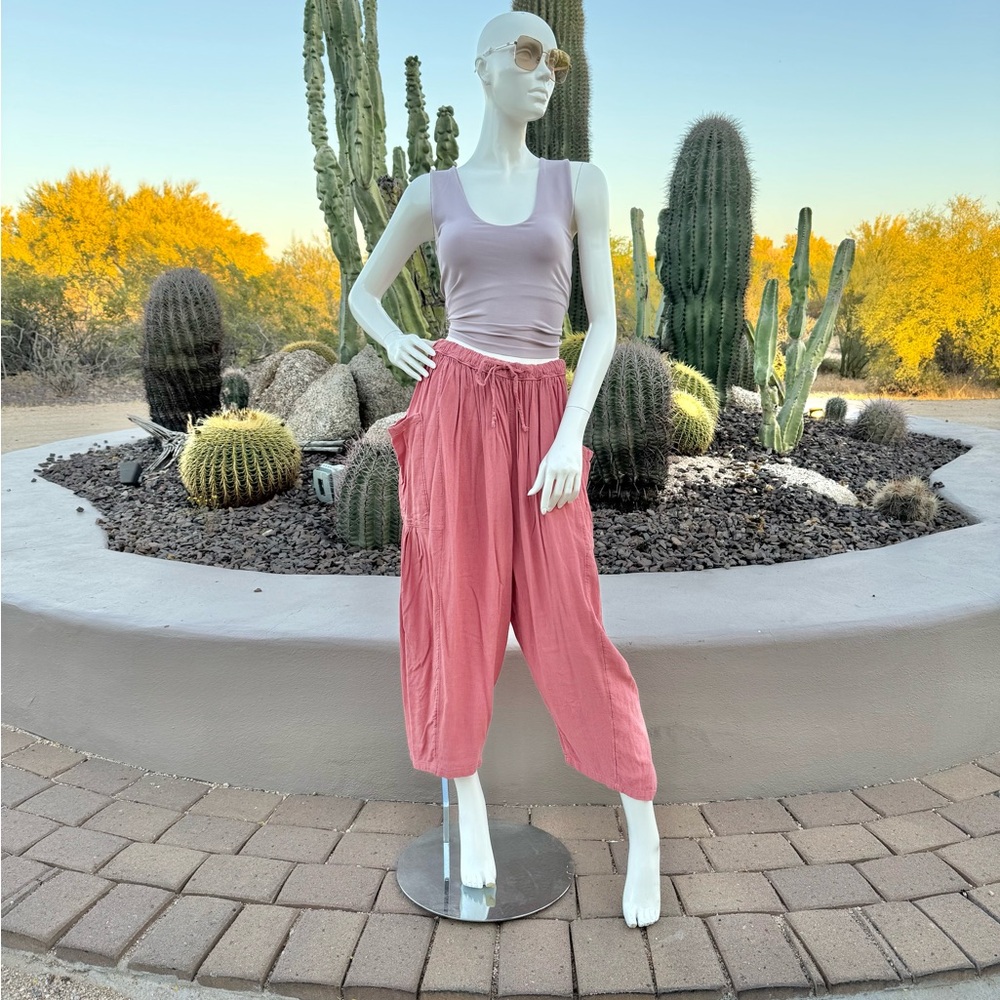 Size Small Free people Relaxed Drawstring Women's Cropped Pants - burnt orange